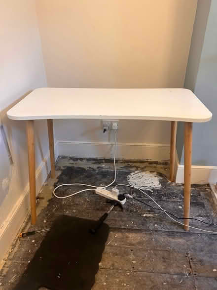 Photo of free Ikea Desk (Elsinore Road SE23) #1