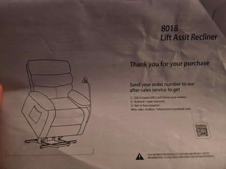 Photo of free Recliner (lift style) (Queen Village Philadelphia) #2