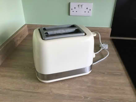 Photo of free 2 slice toaster (Kilborn Rd area, Wboro NN8) #1