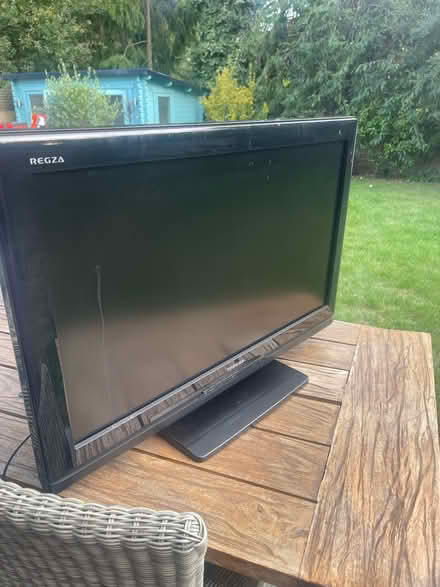 Photo of free Toshiba Tv (SL4 4) #1