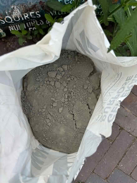 Photo of free Half a bag of cement powder (Twickenham) #2