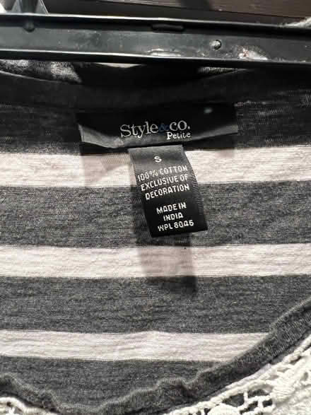 Photo of free Shirt womens Small petite (94304) #1