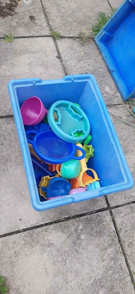 Photo of free Sand and water tray (Olive Mount L15) #2