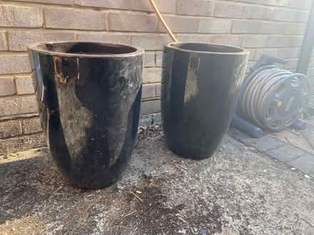 Photo of free Ceramic planters (Buggs Bottom RG4) #2