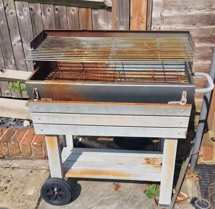 Photo of free BBQ. A bit rusty (AL4) #2