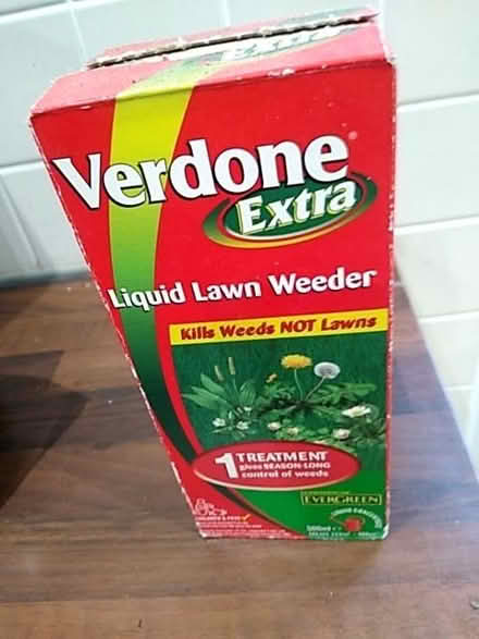 Photo of free Lawn weed killer (GU51) #1