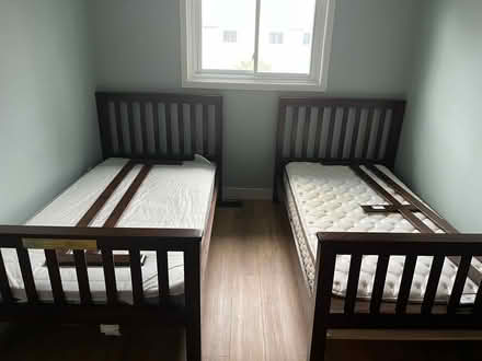 Photo of free 2 sngle beds, Orlns-Innes Viseneau (Viseneau) #1