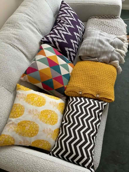 Photo of free Cushions and blankets (E11) #1