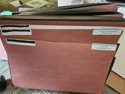 Photo of free Like new redweld folders (Harlem 116 at Malcolm X Blvd) #1