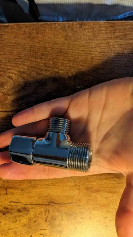 Photo of free T joint for plumbing (AL1 st Albans station) #3