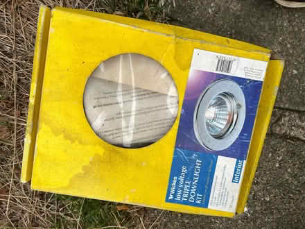 Photo of free 3x Low Voltage Down Lights (Frecheville S12) #1