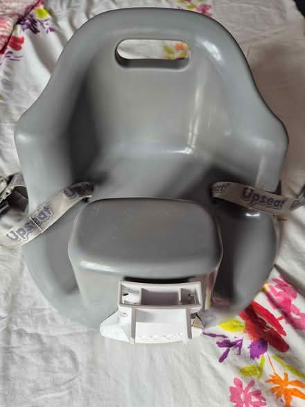 Photo of free Upseat for baby/toddler (Cabra) #1
