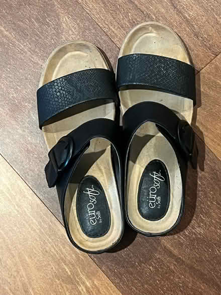 Photo of free Women’s sandals size 7 (94304) #1