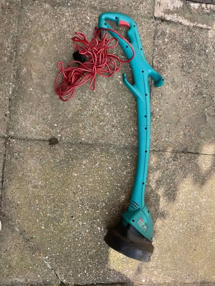 Photo of free Bosch electric strimmer (St Albans AL3) #1