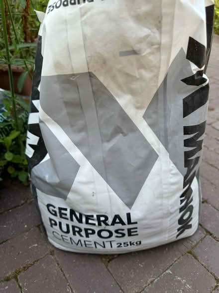 Photo of free Half a bag of cement powder (Twickenham) #1