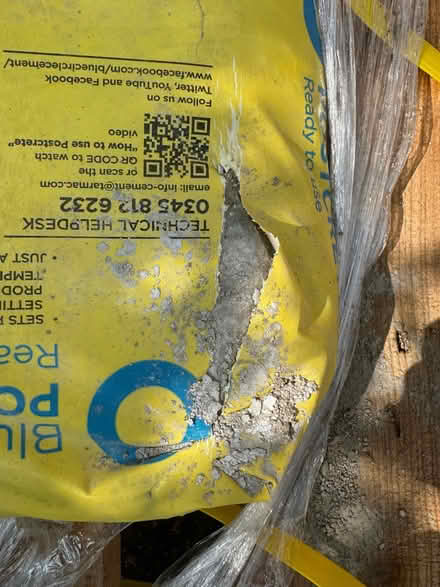 Photo of free Post concrete (Coley RG30) #1