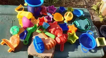 Photo of free Sand and water tray (Olive Mount L15) #1