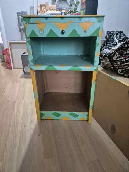Photo of free Bed side cabinet (SE18) #1