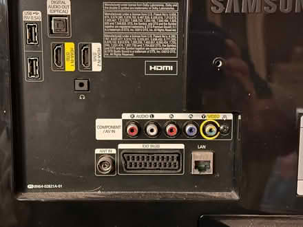 Photo of free Samsung Smart TV 24” (Cosham PO6) #2