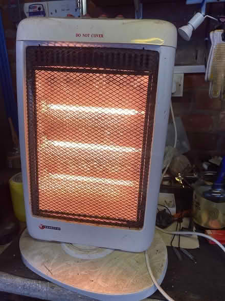 Photo of free Halogen heater (TF11 Sherrifhales) #1