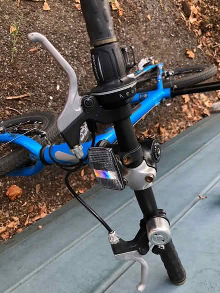 Photo of free Child’s bike (aged 6-9 approx) (Se3 9hy) #4