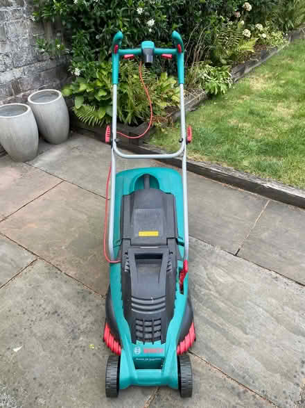 Photo of free Bosch Lawnmower (East Dulwich, SE22) #3