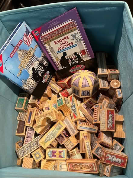Photo of free ArchiQuest architectural blocks (Near Cosner’s Corner) #1
