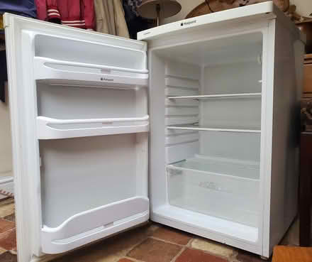 Photo of free Hotpoint under counter fridge (EX16 6NW) #2