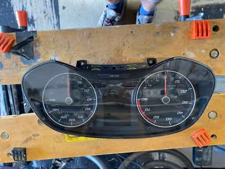 Photo of free Seat Lead Instrument Cluster (Kingsbrook HP22) #1