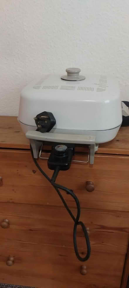 Photo of free Vintage Sunbeam Multi-Cooker FryPan (Nottingham NG7) #1