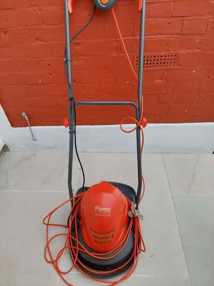 Photo of free Flymo Turbo Lite 270 (Wandsworth Common SW17) #1