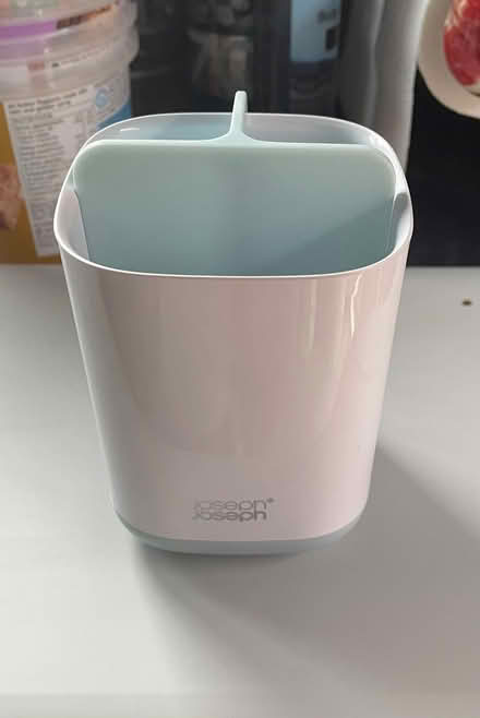 Photo of free Bathroom caddy (Horndean PO8) #1