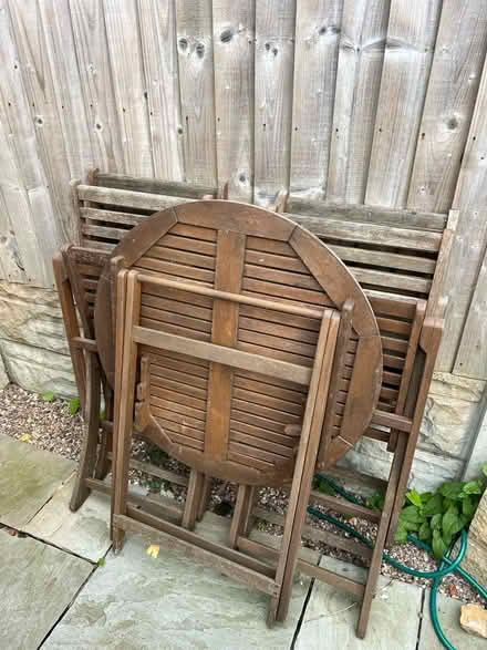 Photo of free Table and 4 chairs patio set (Loscoe DE75) #1