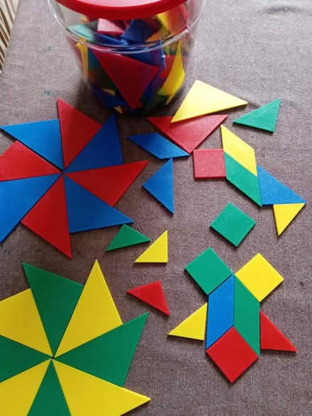 Photo of free Four colour Tangrams (BD3, Barkerend) #1