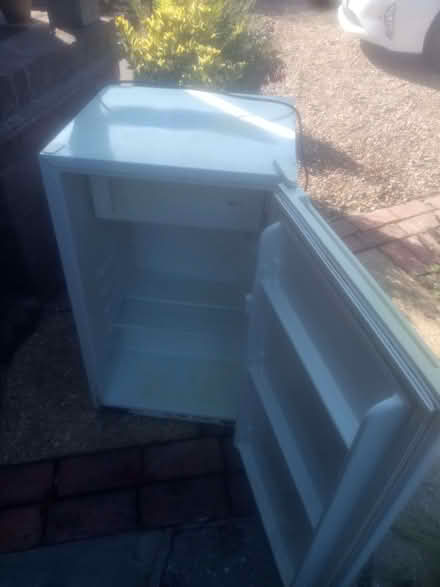 Photo of free Fridge (Ewhurst Green TN32) #1