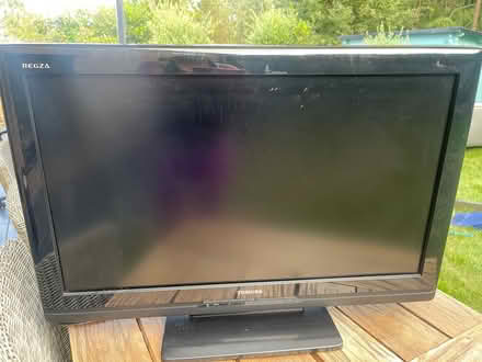 Photo of free Toshiba Tv (SL4 4) #2