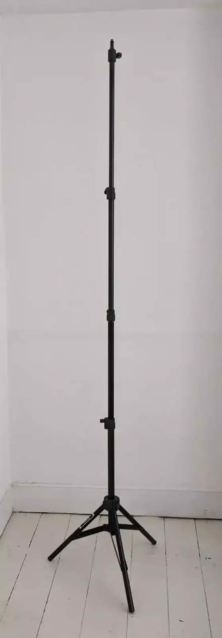Photo of free Photographic lighting stand (Petersfield Ward CB1) #1