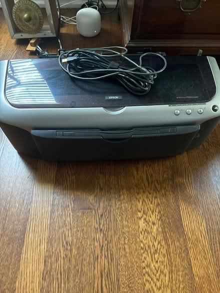 Photo of free Epsom 2200 printer11x17 (Morningside) #2