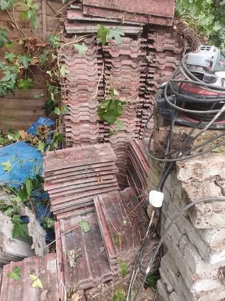 Photo of free 500+ roof tiles (Colliers wood, SW19) #1