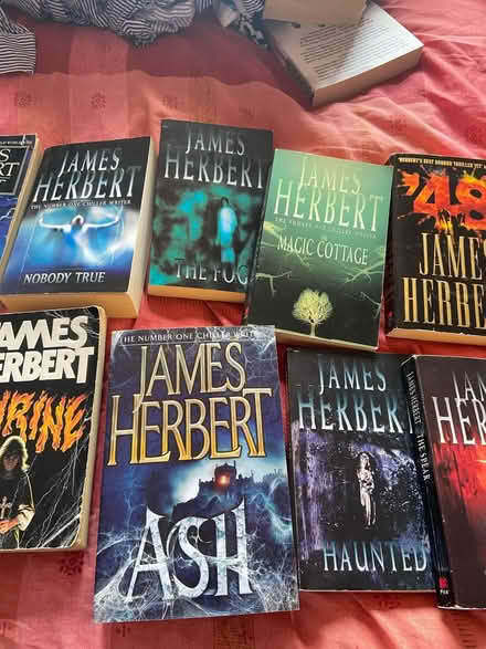 Photo of free James Herbert collection (WN7) #3