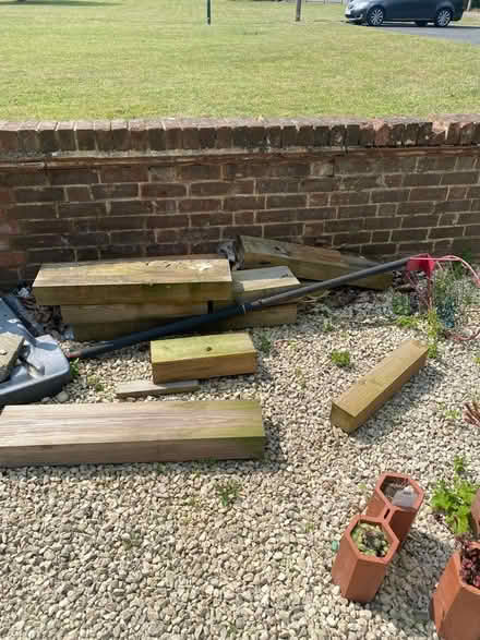 Photo of free Sleepers (TW2 Twickenham) #1