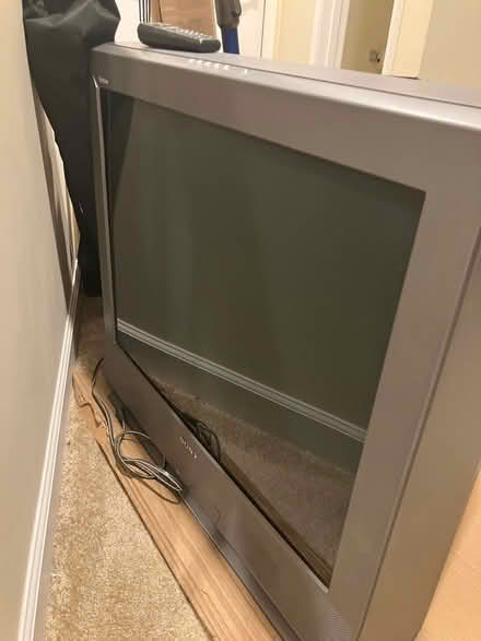 Photo of free Sony KV32FS13 32” Flat Screen TV (Wheaton, MD) #1