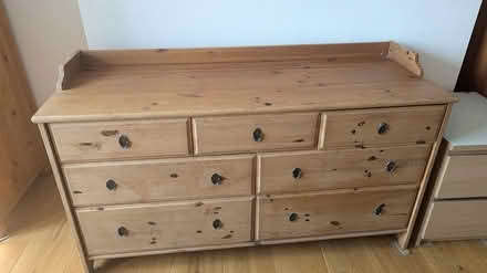 Photo of free Chest of drawers (SW16) #1