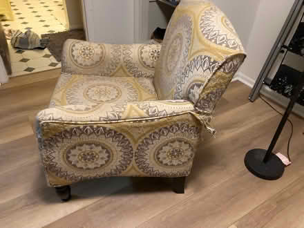 Photo of free Chair. Pier 1 (Middletown) #3