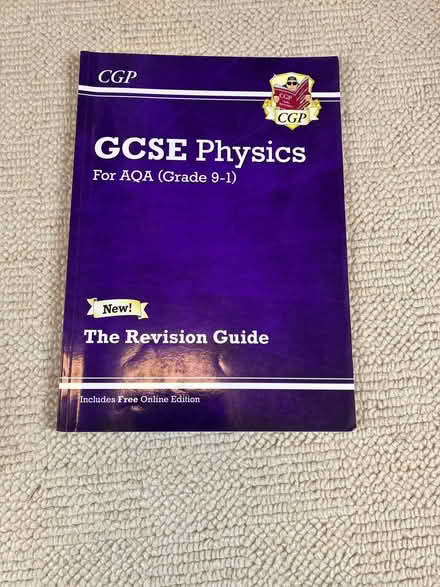 Photo of free GSCE Physics text book (Tunbridge Wells S. TN2) #1