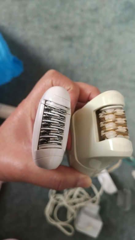 Photo of free Electric and battery operated ladyy shave (Canons Corner HA7) #4