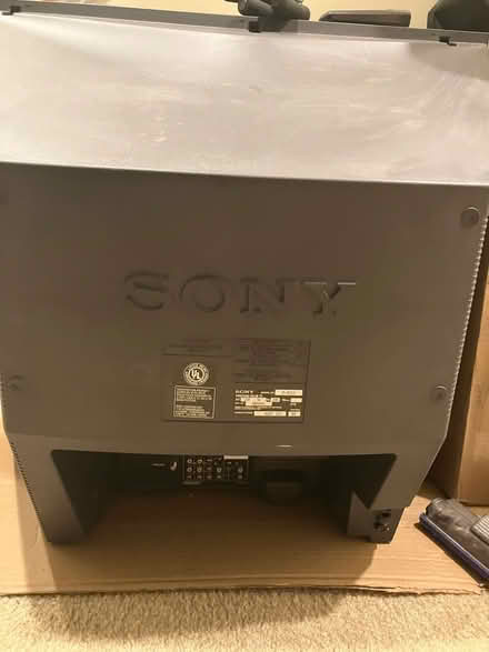 Photo of free Sony KV32FS13 32” Flat Screen TV (Wheaton, MD) #4