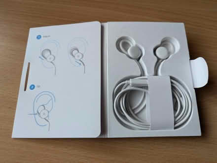 Photo of free Google USB-C wired earbuds (Asfordby: LE14) #1