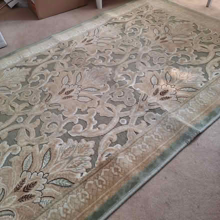 Photo of free Rug (New Southgate N11) #2