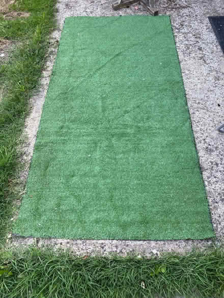 Photo of free Fake grass (Wokingham RG40) #1